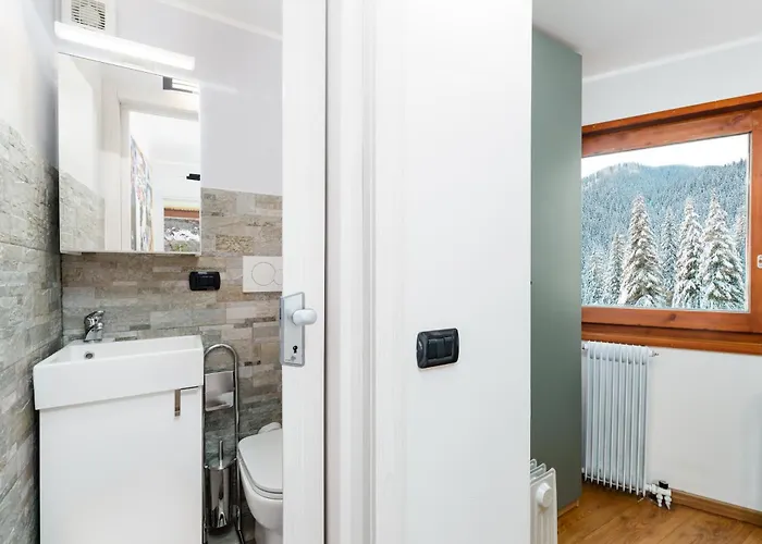 Esclusivo Trilocale 6 Posti Letto Sulle Piste Da Sci Daire *